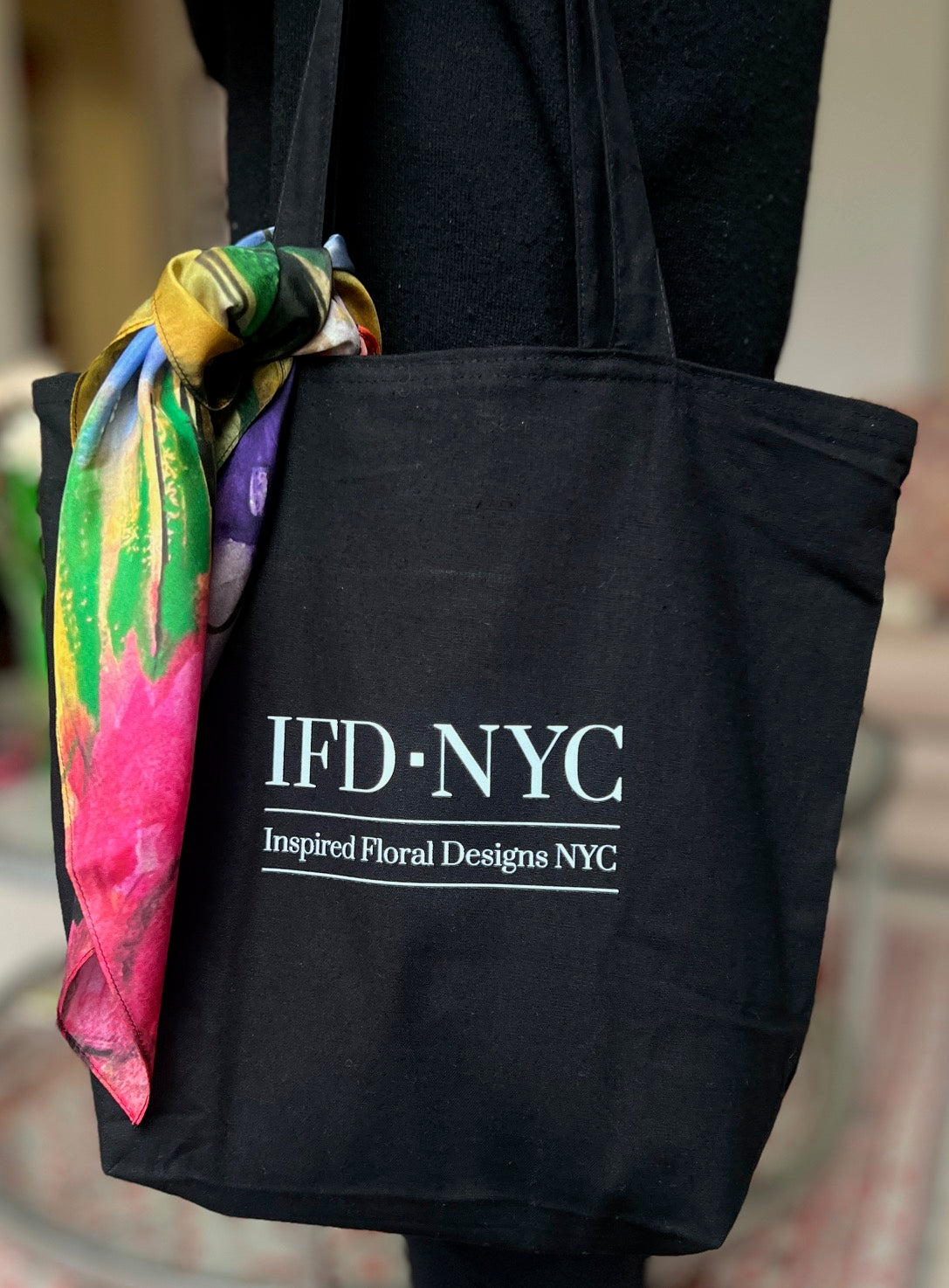 IFD-NYC Black Zippered Tote